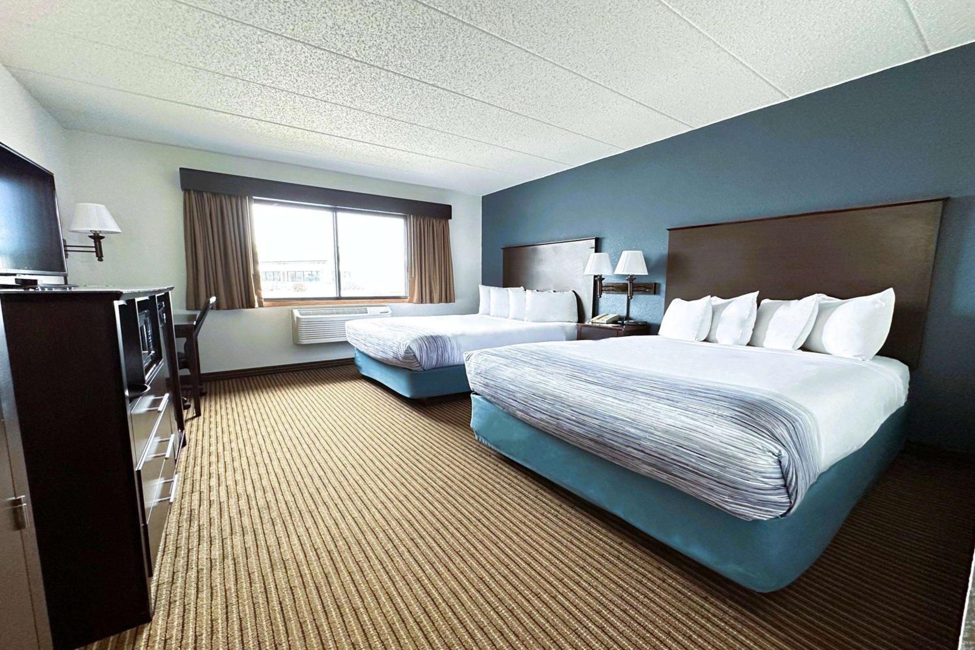 Americinn By Wyndham Menominee Kültér fotó