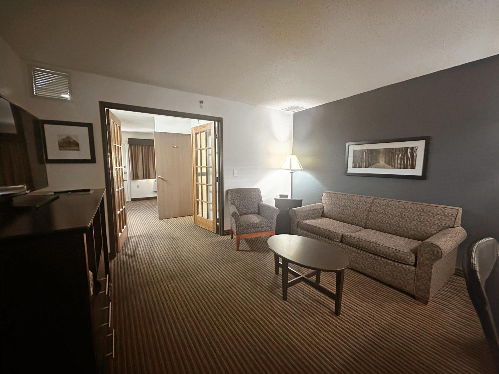 Americinn By Wyndham Menominee Kültér fotó